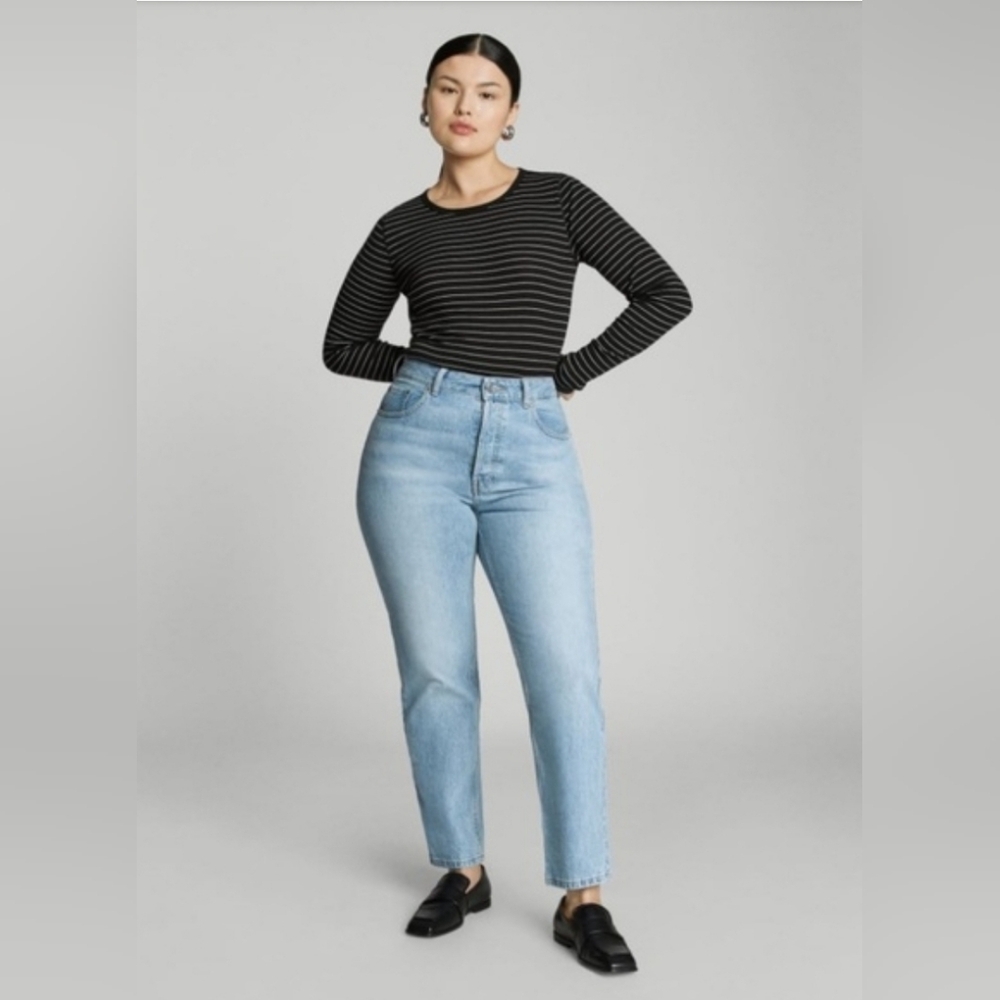 Everlane Curvy Cheeky Organic Cotton Jean. GUC. Reg. 32